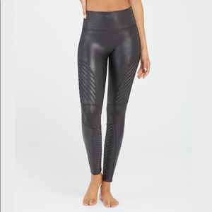 SPANX NWT Moto Faux Leather Leggings Black Size S